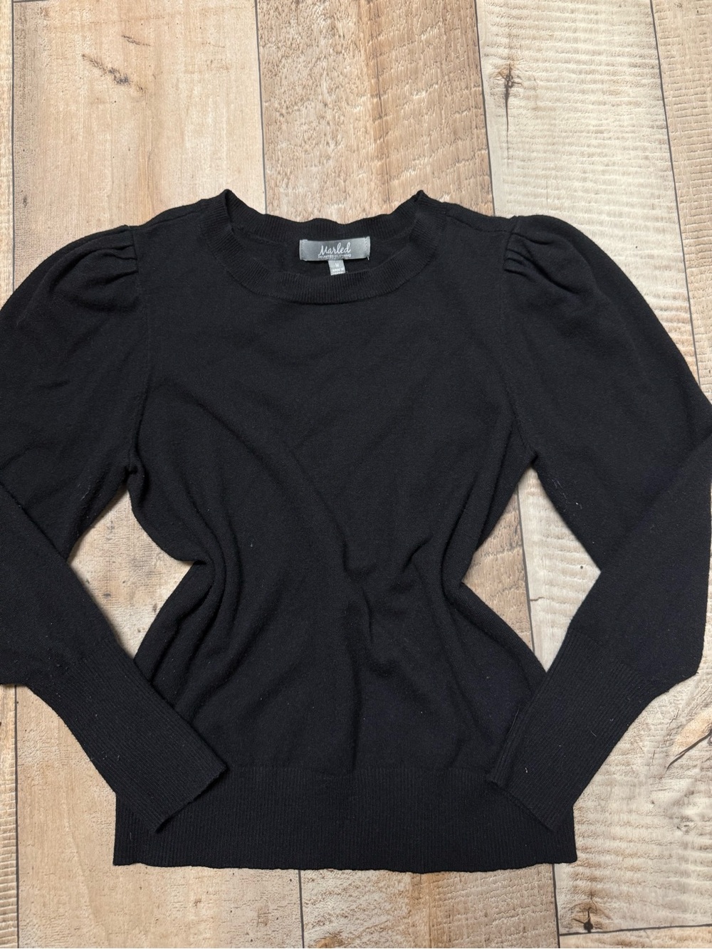 Black Puff-Sleeve Crewneck Long Sleeve Top